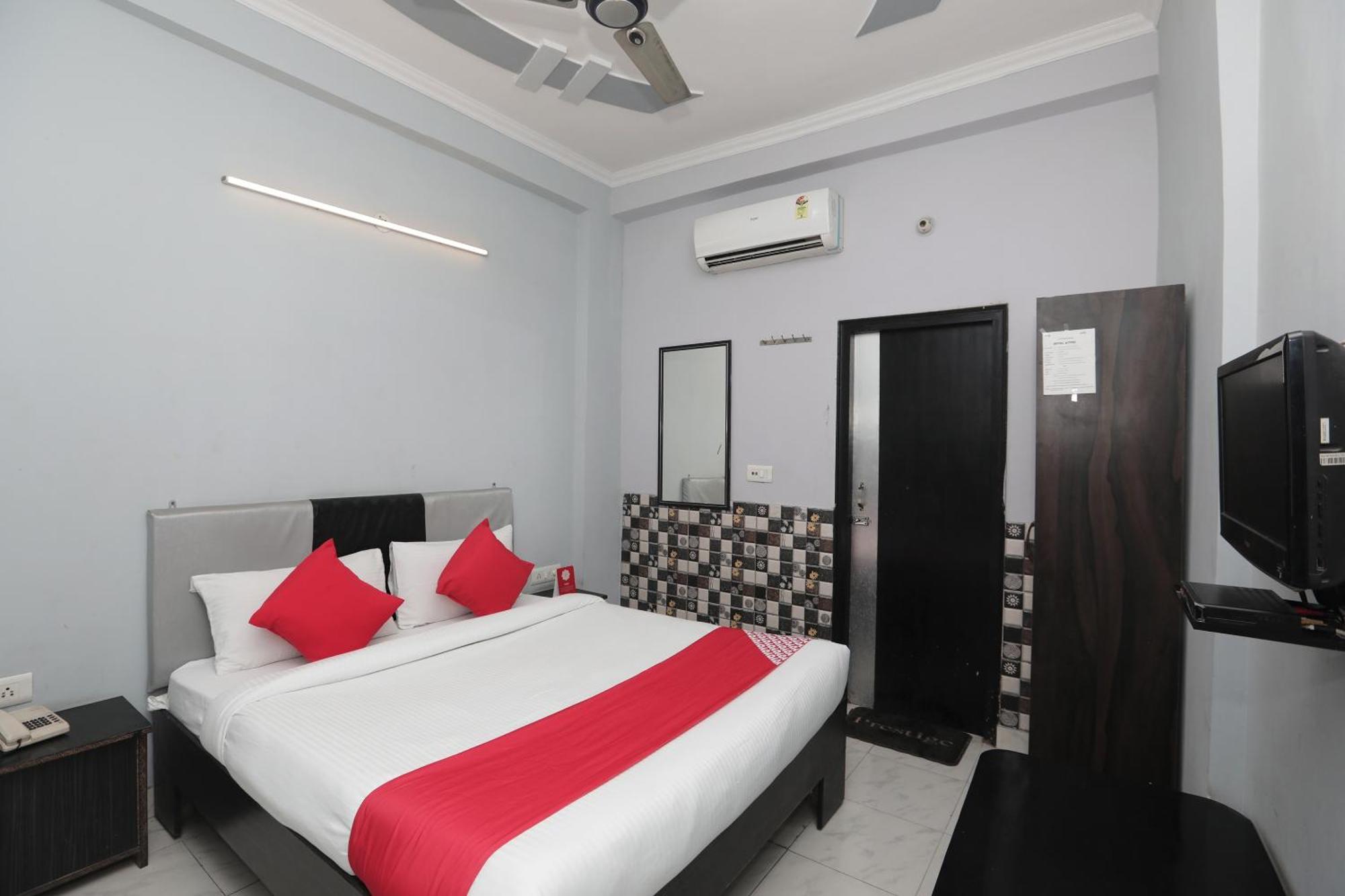 Super Hotel O Athithi Газиабад Экстерьер фото